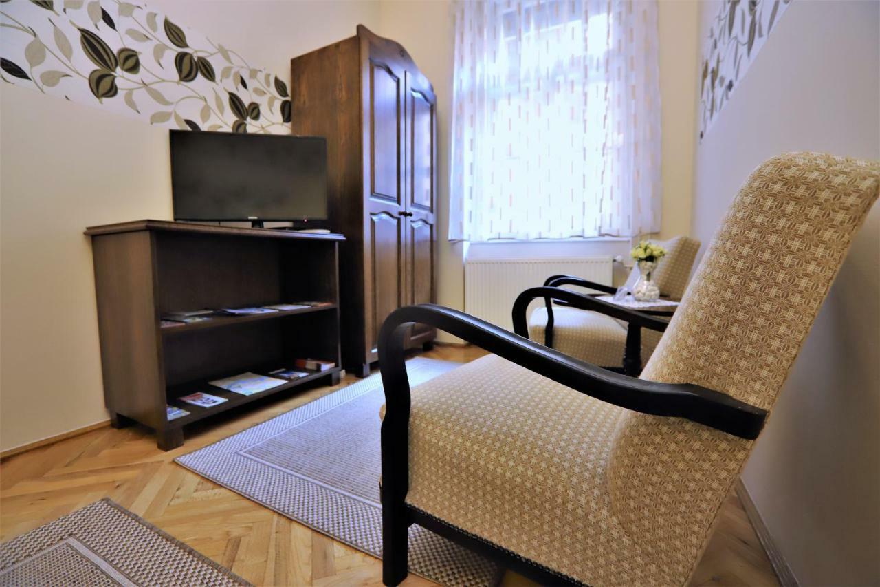Belvarosi Apartman Appartement Szeged Buitenkant foto